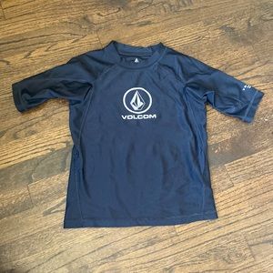 Volcom rash guard size 6